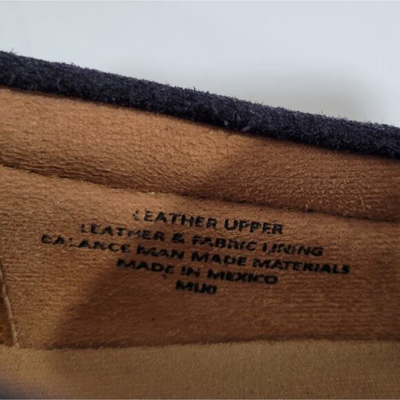 Born Naldo Nubuck Leather Suede Soft Fabric Footbed Rubber Traction Sole 9.5 - Picture 12 of 12